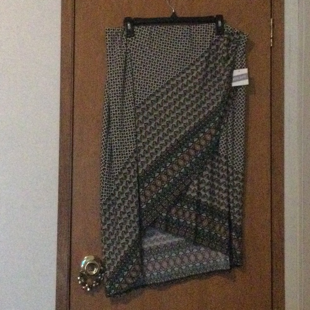 NWT Women’s Skirt Size 1X